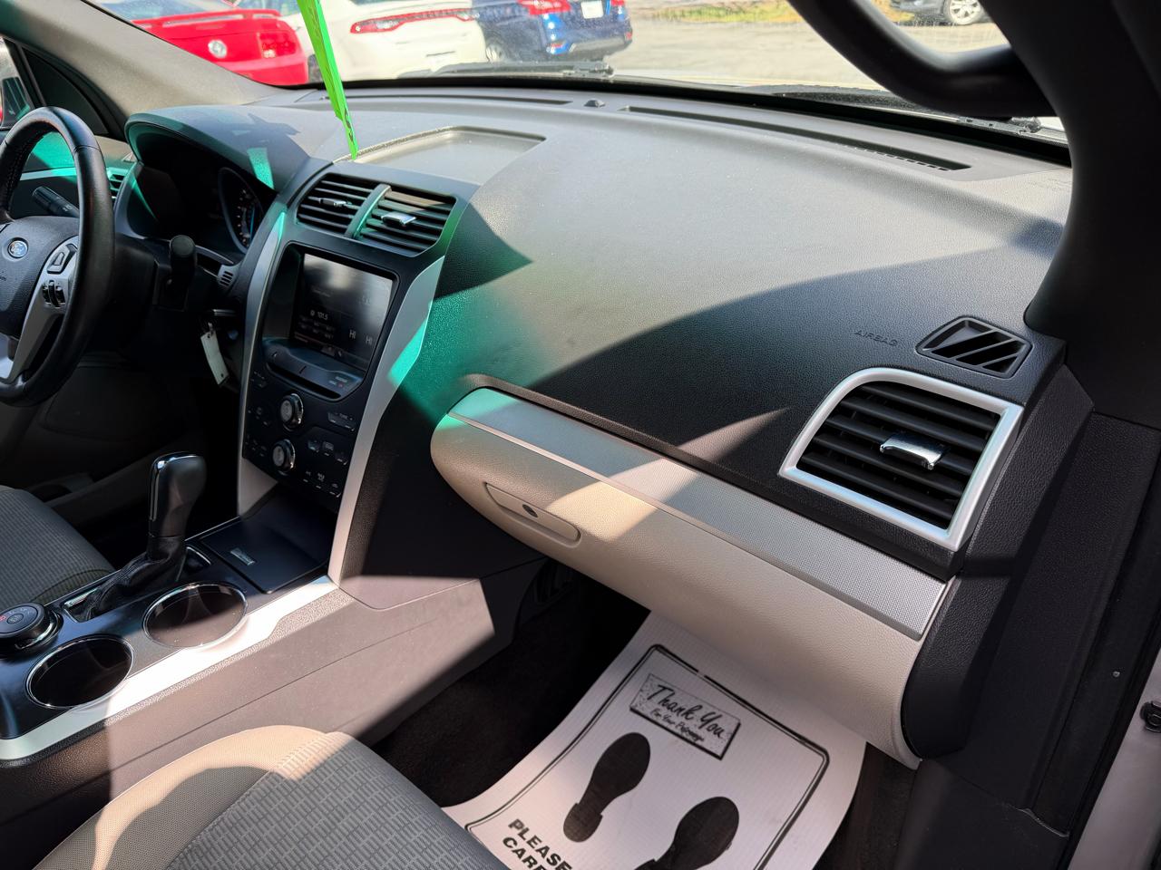 Ford Explorer XLT 4WD 2012