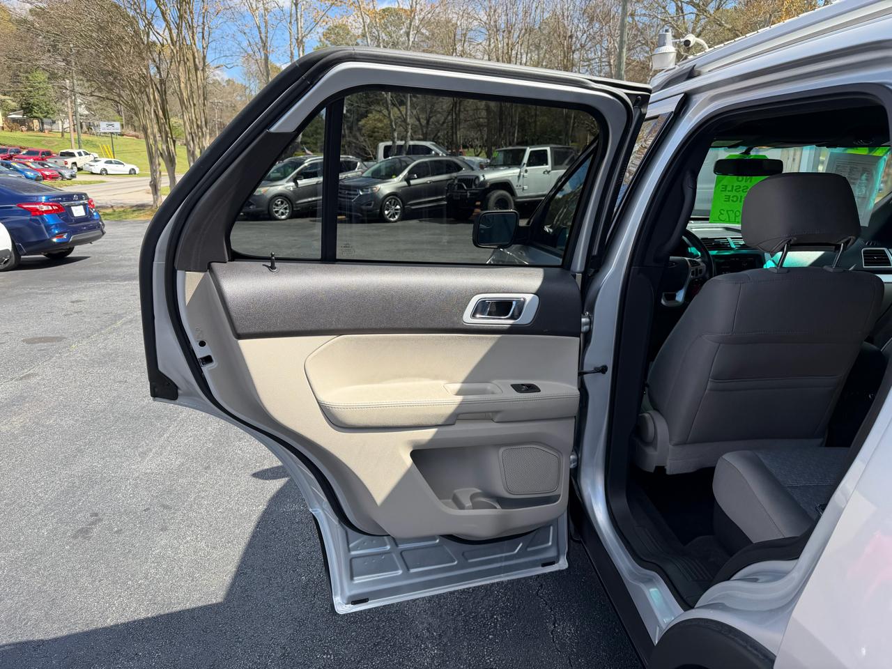 Ford Explorer XLT 4WD 2012