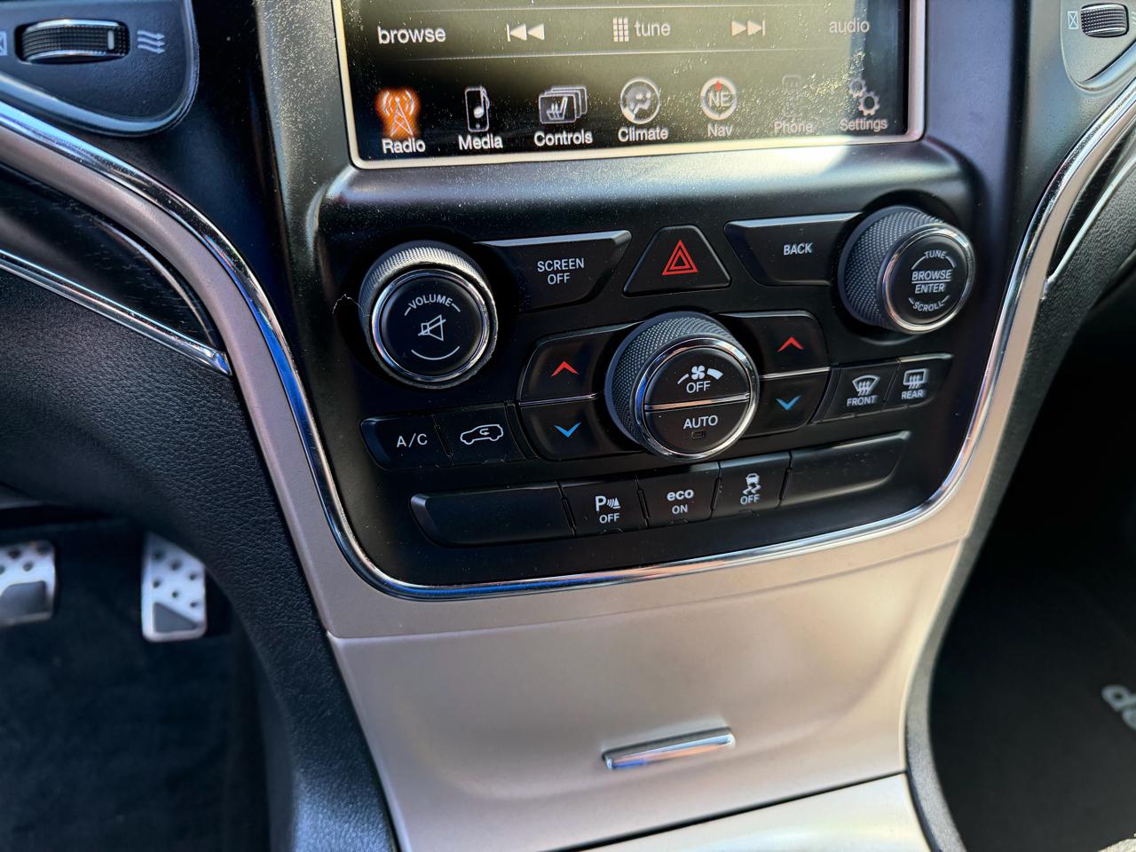 Jeep Grand Cherokee Limited 2WD 2014