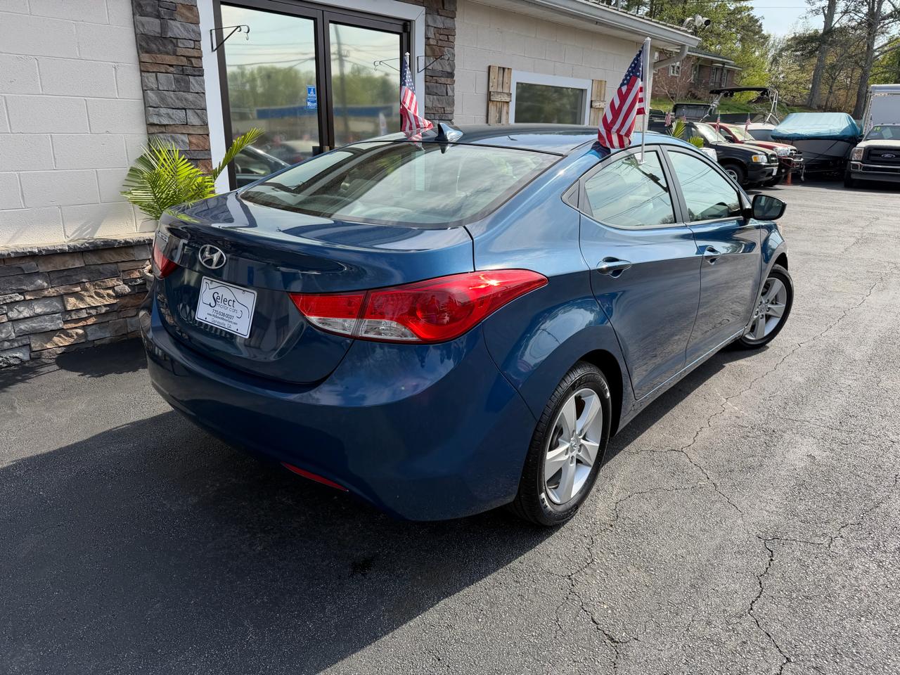 Hyundai Elantra 4dr Sdn Auto GLS 2013