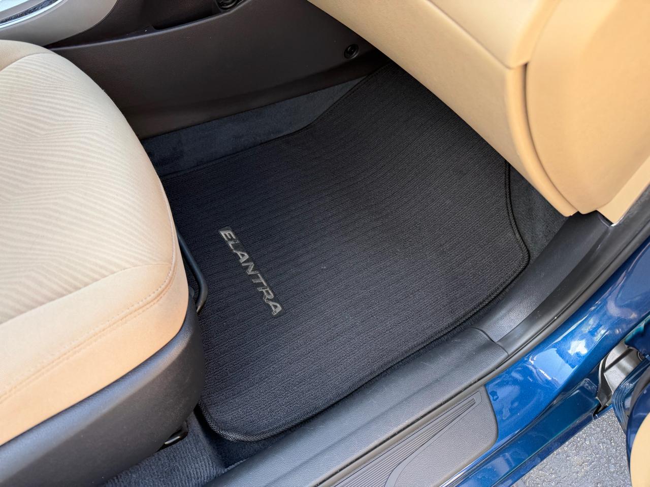 Hyundai Elantra 4dr Sdn Auto GLS 2013