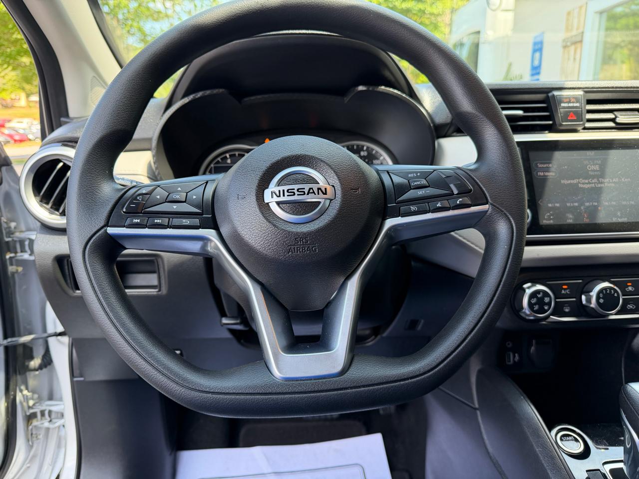 Nissan Versa SV 2021