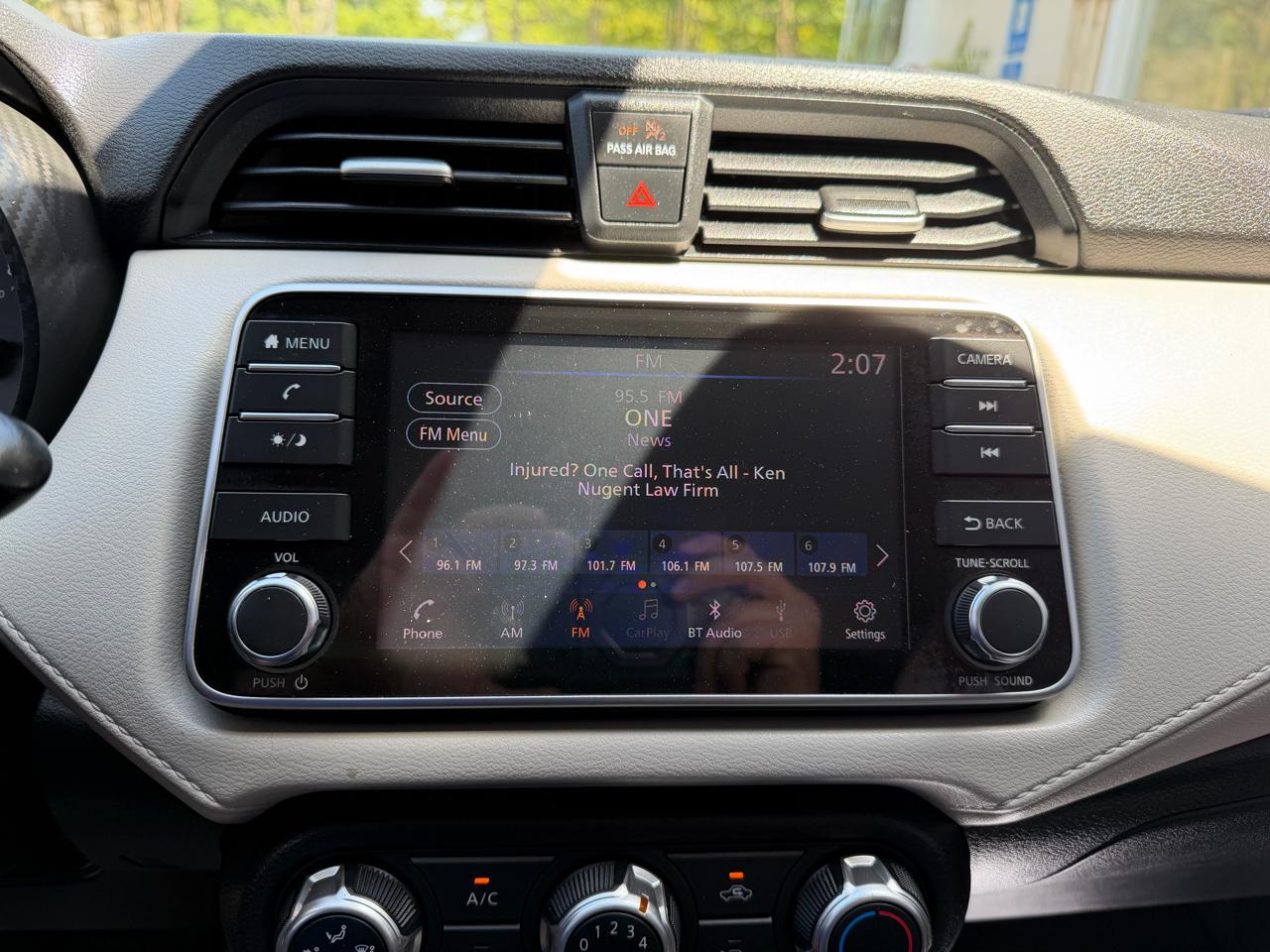 Nissan Versa SV 2021