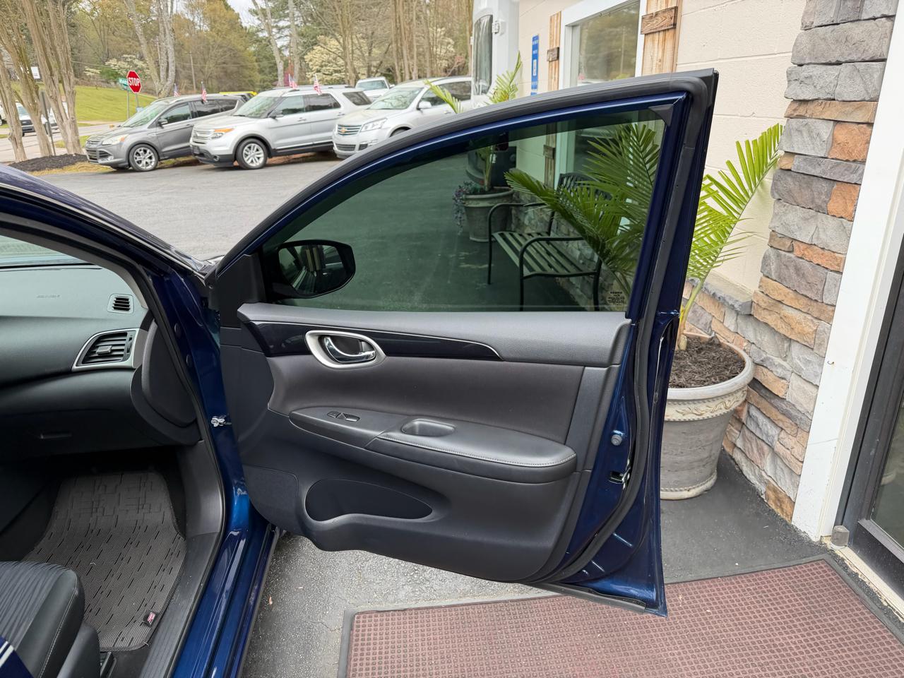 Nissan Sentra SR 2019