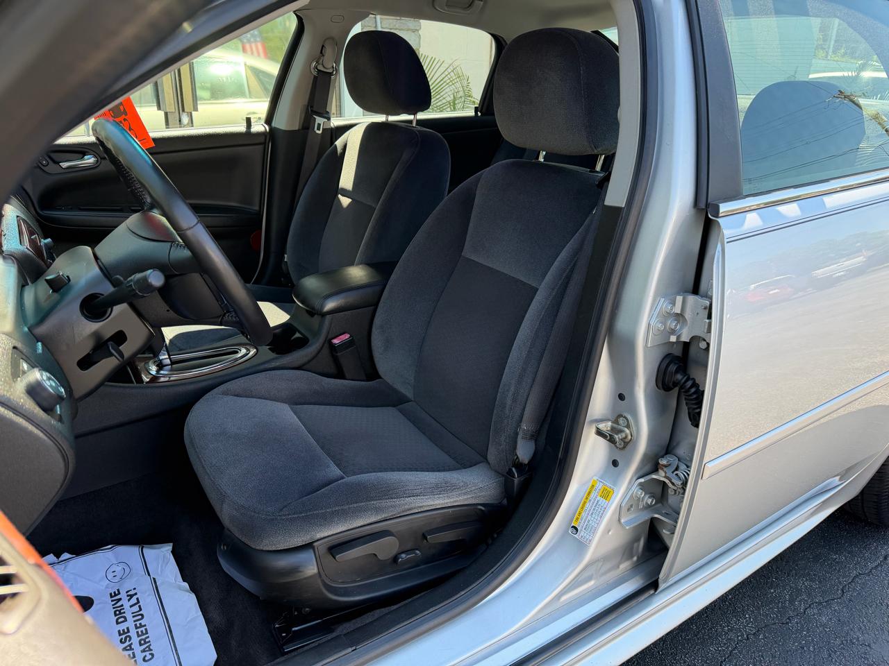 Chevrolet Impala  2010