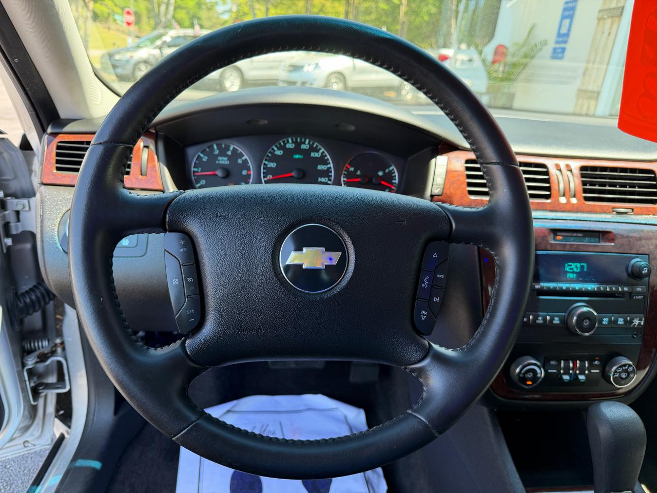 Chevrolet Impala  2010