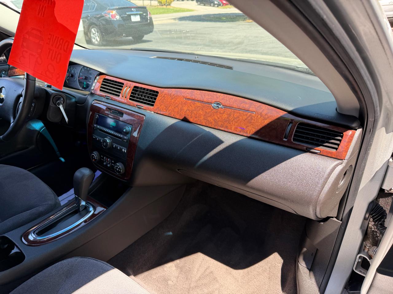 Chevrolet Impala  2010