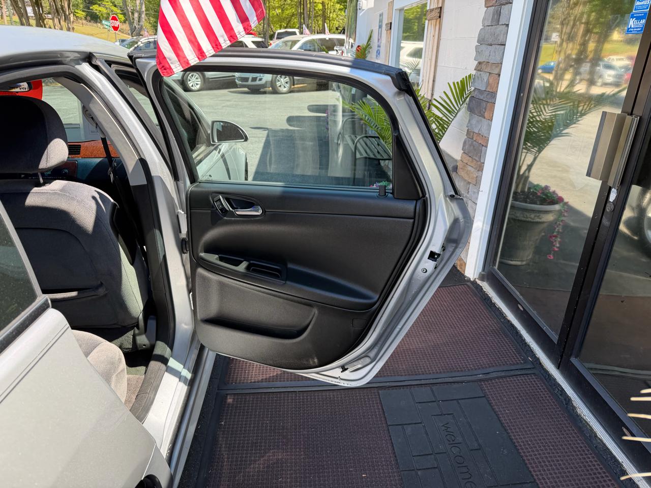 Chevrolet Impala  2010