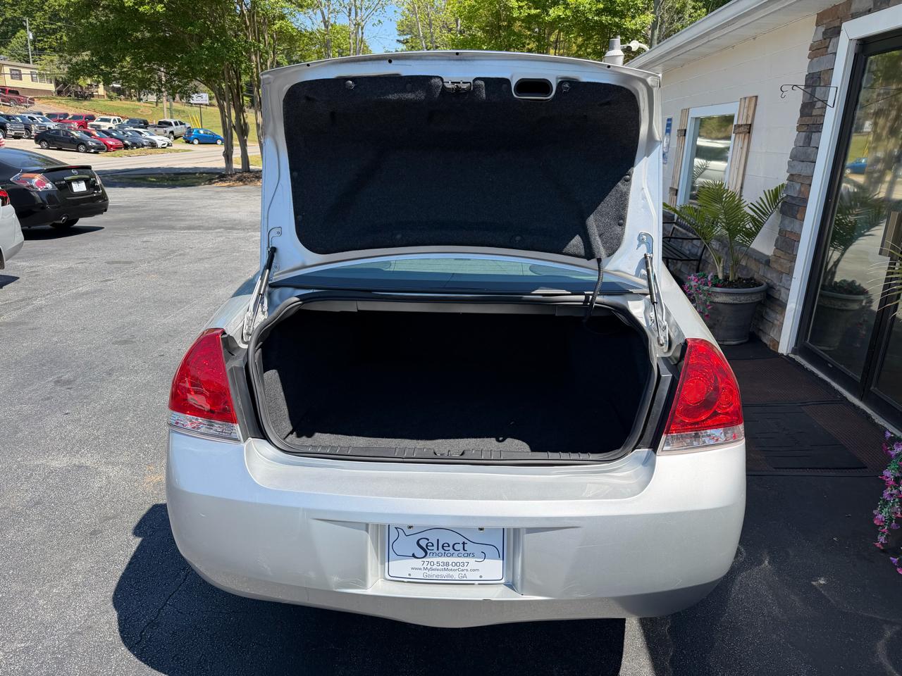 Chevrolet Impala  2010