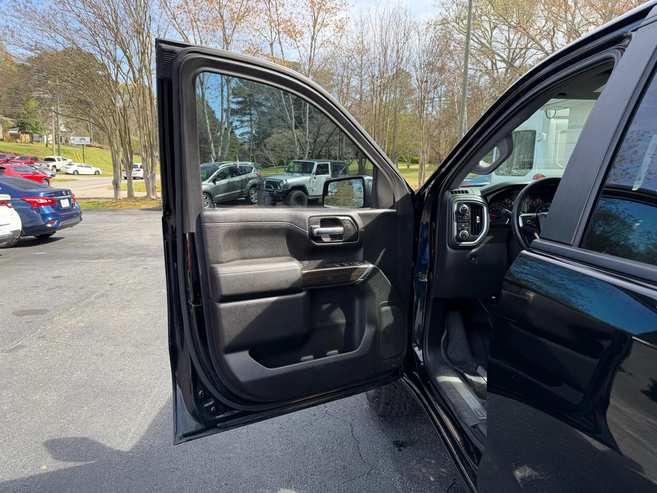 Chevrolet Silverado 1500 LT Crew Cab 4WD 2021