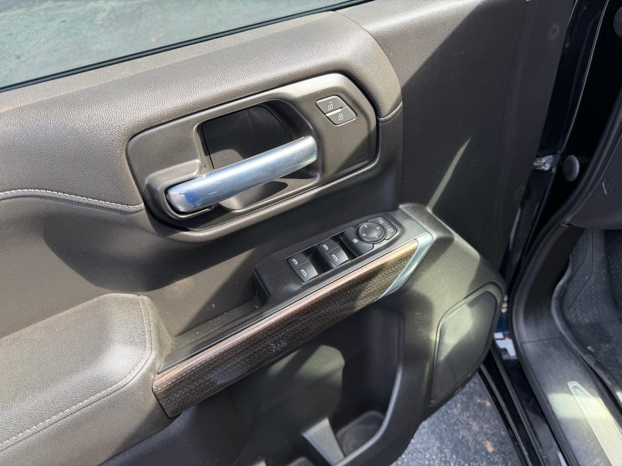 Chevrolet Silverado 1500 LT Crew Cab 4WD 2021