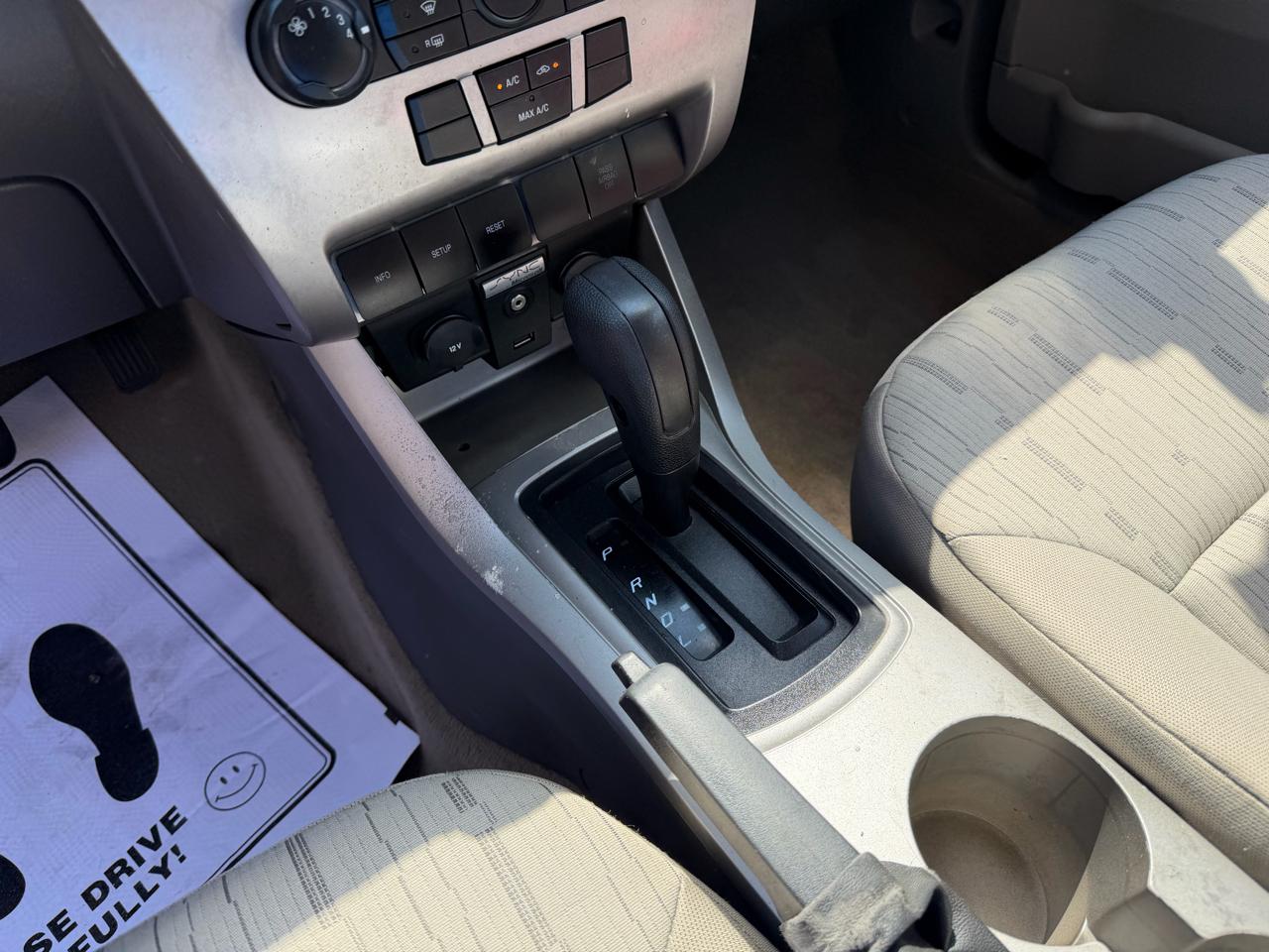 Ford Focus SE Coupe 2008