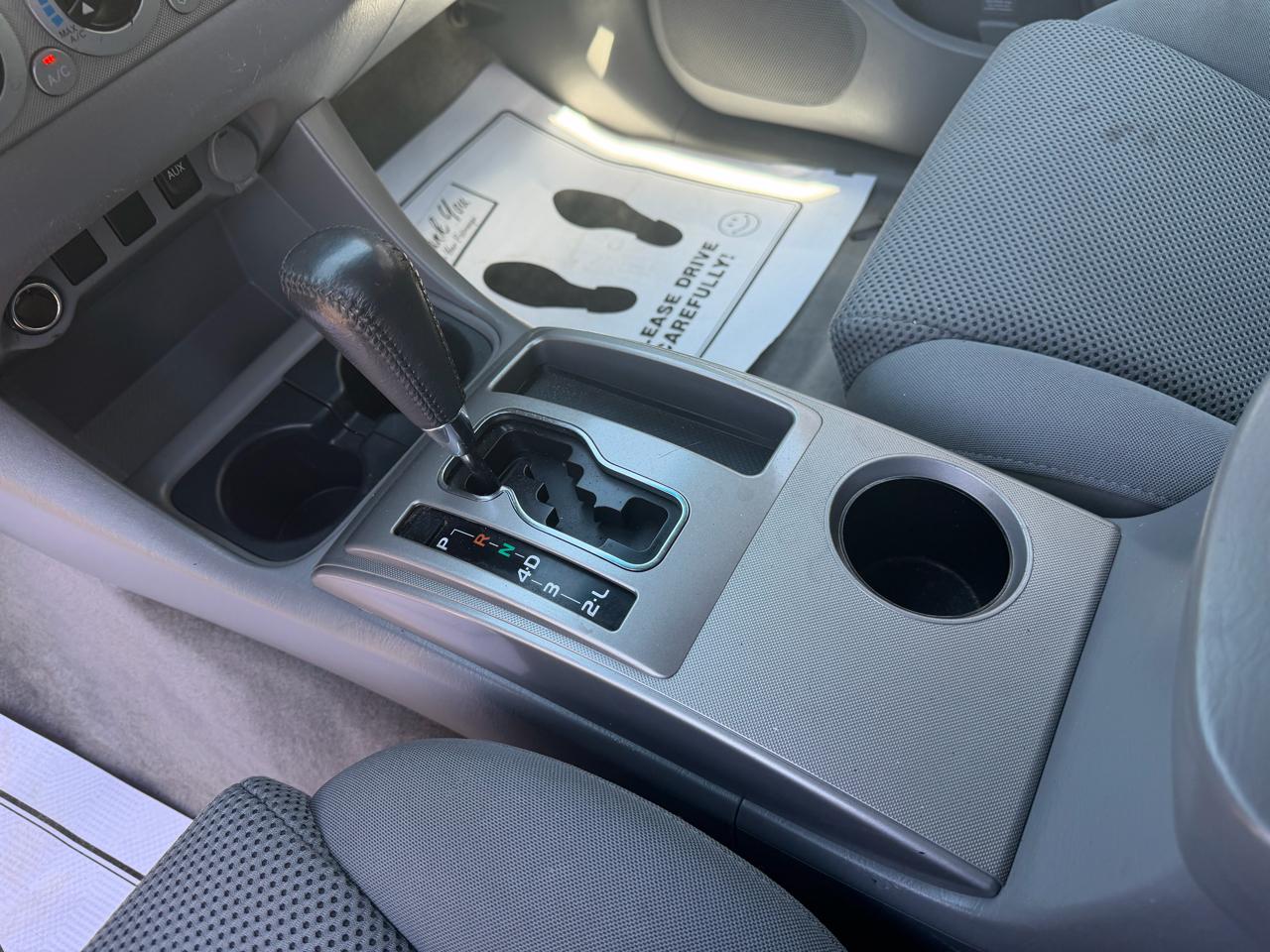 Toyota Tacoma PreRunner Double Cab V6 Auto 2WD 2011