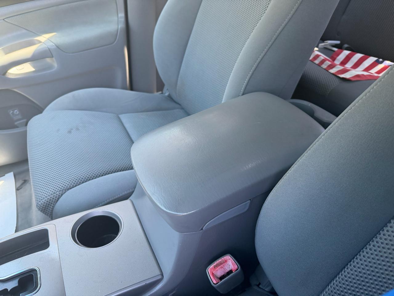 Toyota Tacoma PreRunner Double Cab V6 Auto 2WD 2011