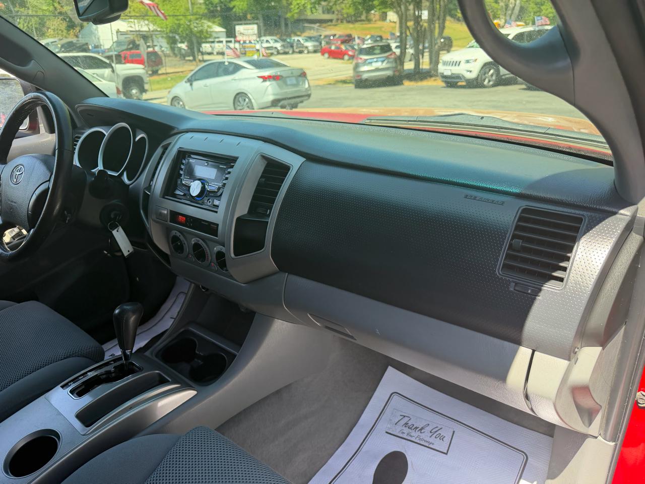 Toyota Tacoma PreRunner Double Cab V6 Auto 2WD 2011