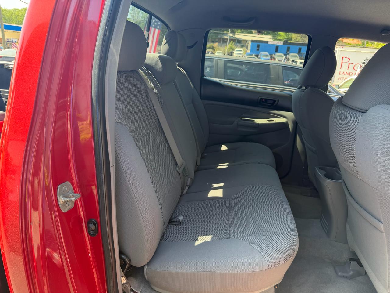 Toyota Tacoma PreRunner Double Cab V6 Auto 2WD 2011