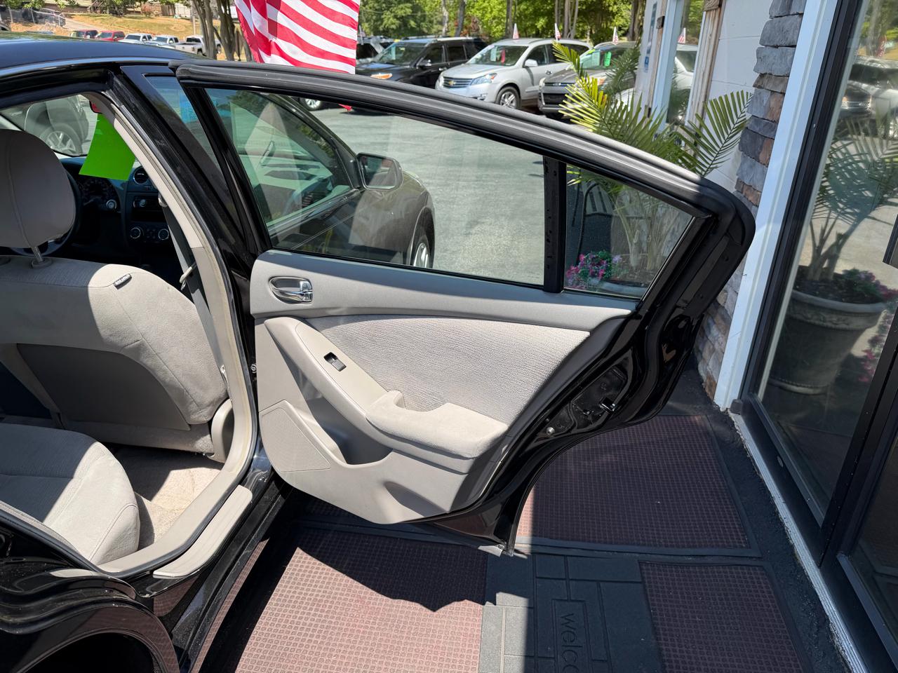 Nissan Altima 2.5 2010