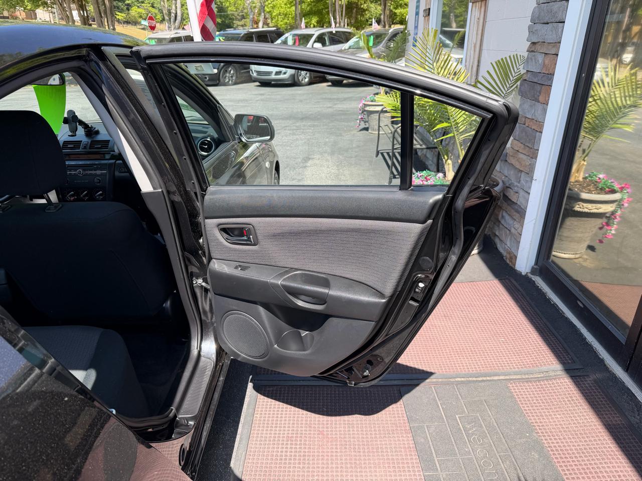 Mazda MAZDA3 i Sport 4-Door 2009