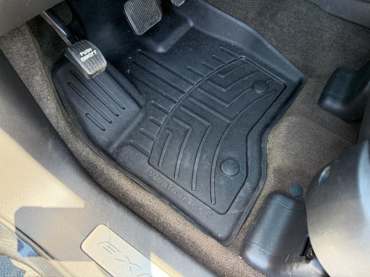 Ford Explorer Limited 4WD 2013