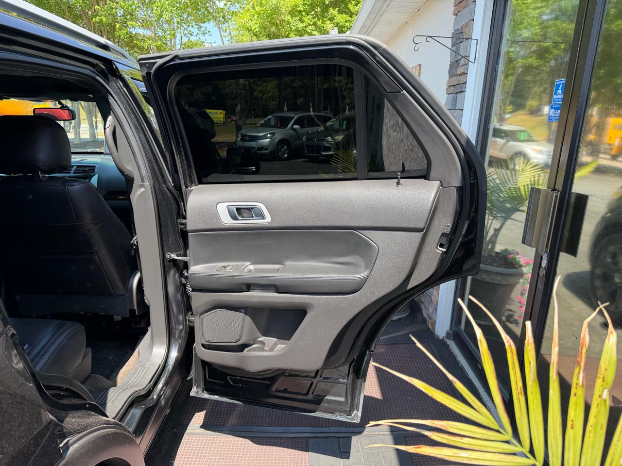 Ford Explorer Limited 4WD 2013