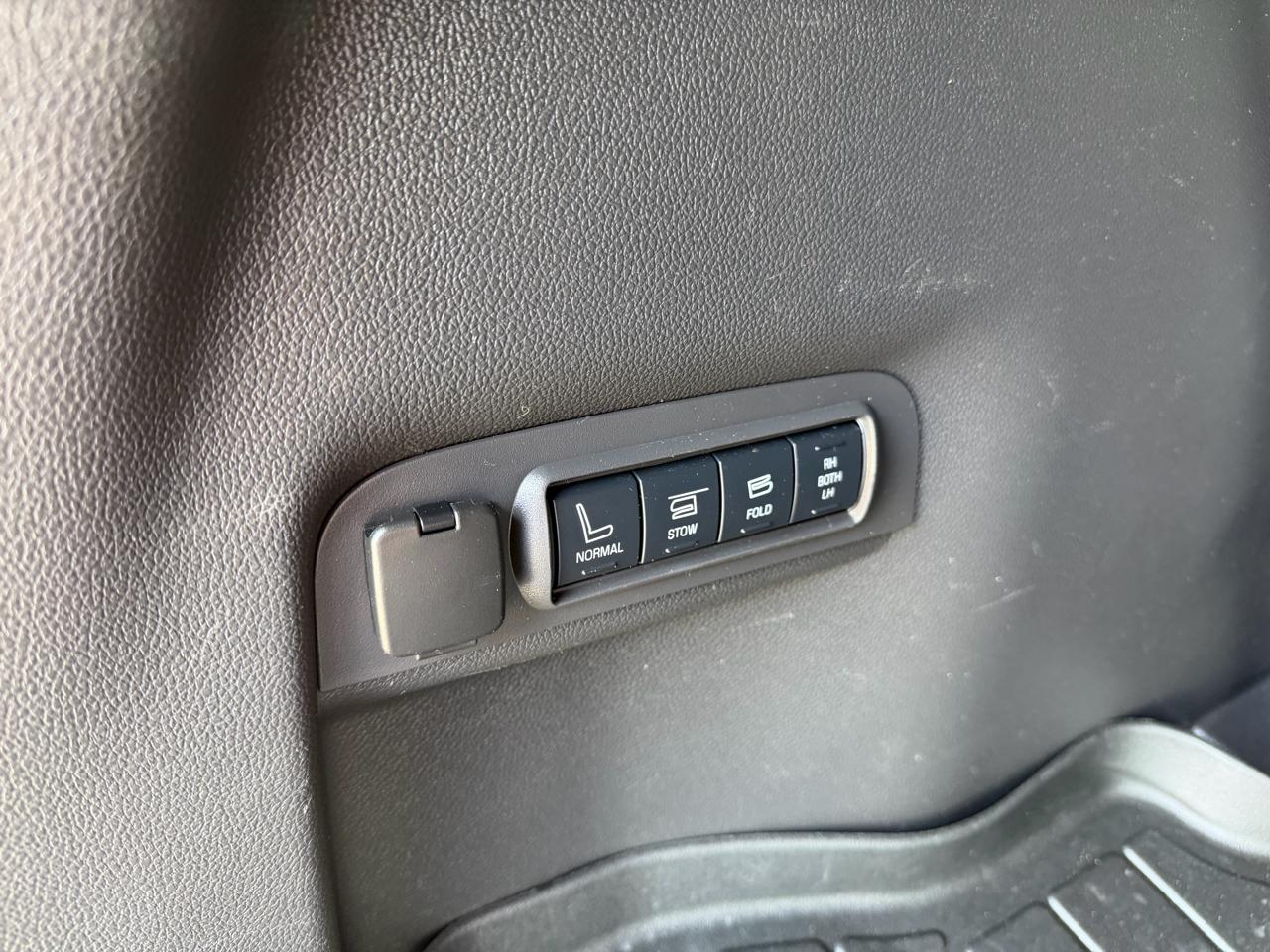 Ford Explorer Limited 4WD 2013