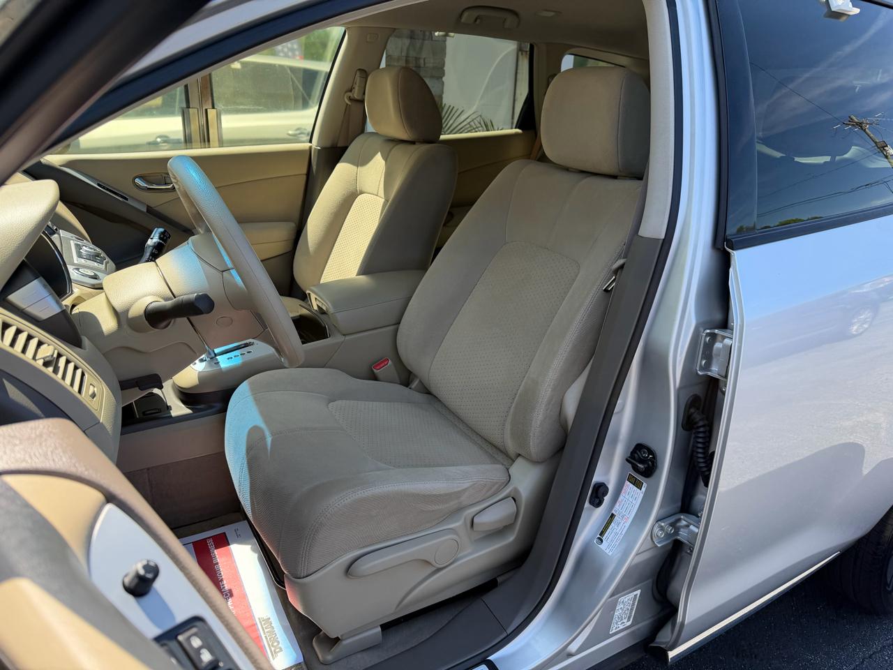 Nissan Murano S 2012