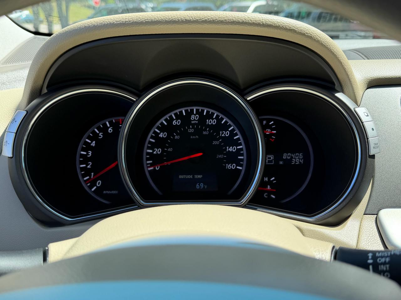 Nissan Murano S 2012