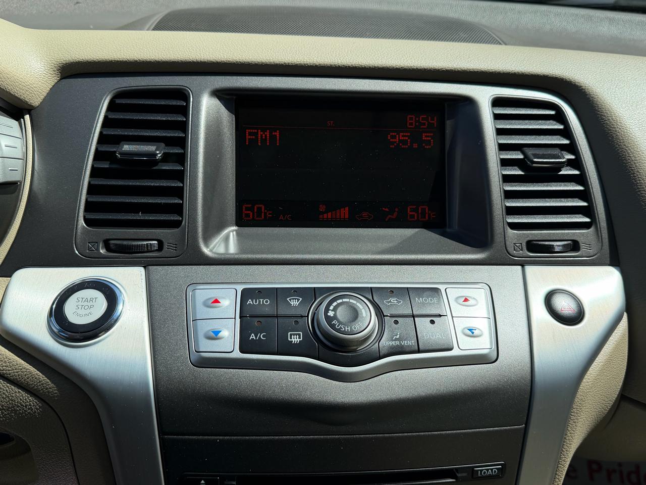 Nissan Murano S 2012