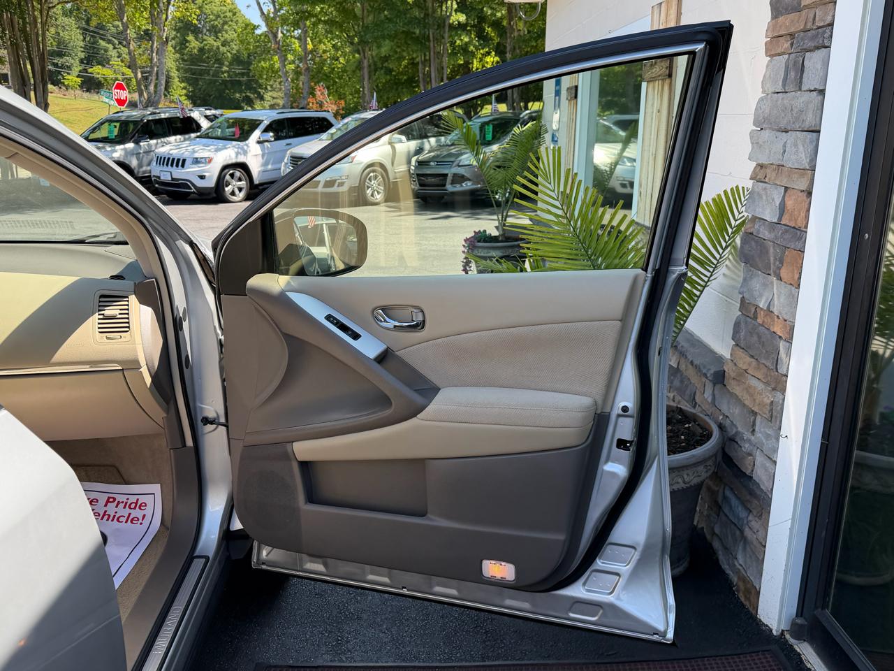 Nissan Murano S 2012