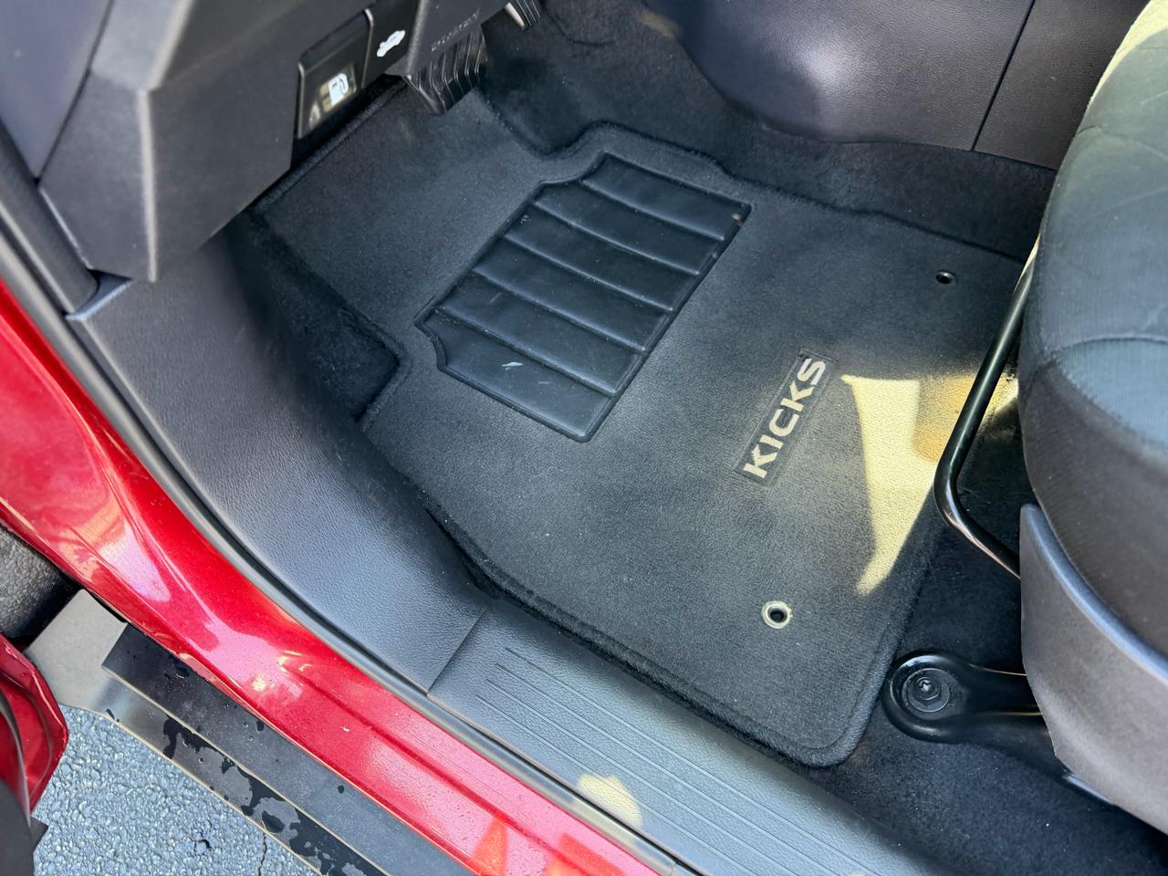 Nissan Kicks SV 2020