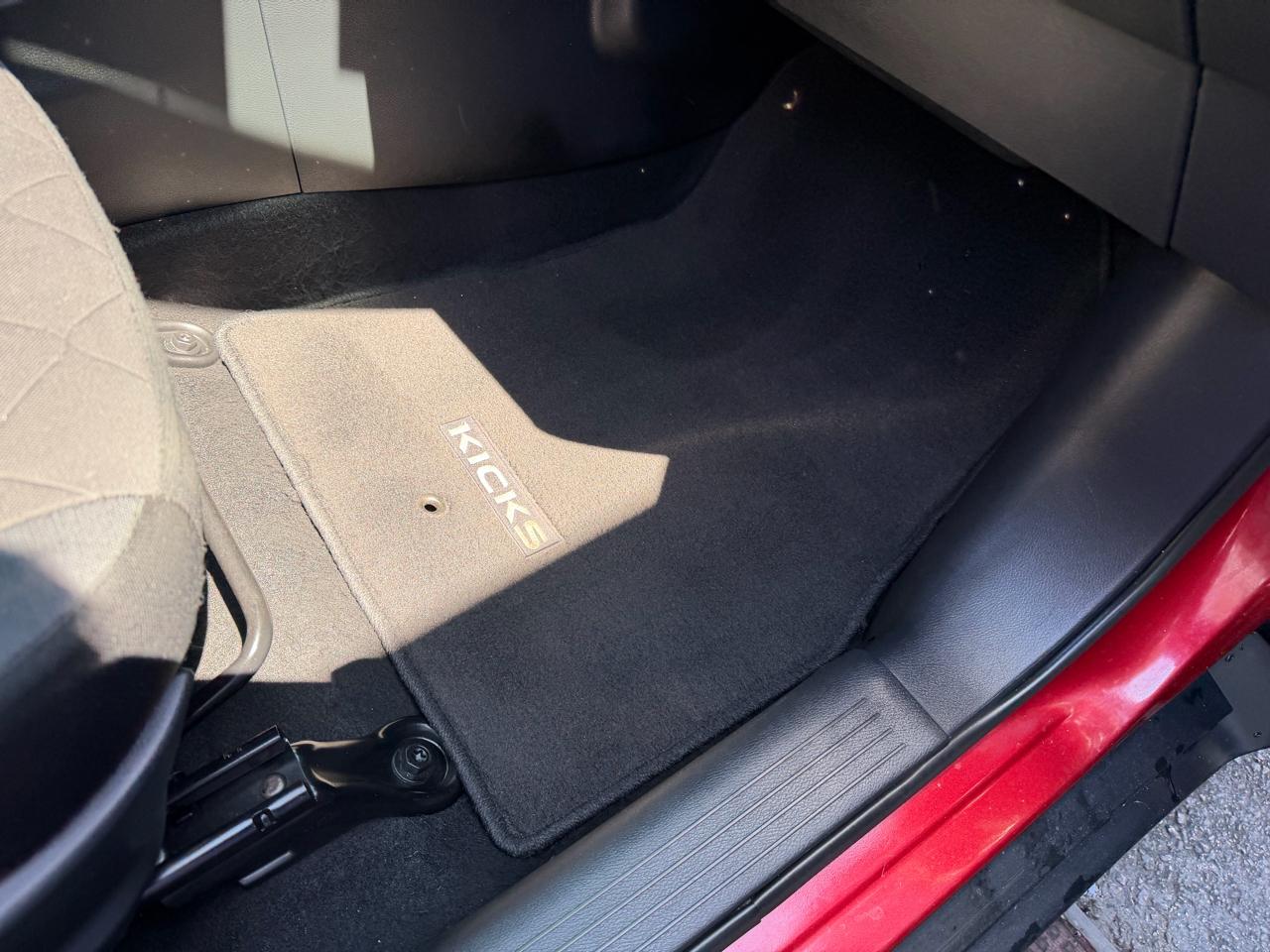 Nissan Kicks SV 2020