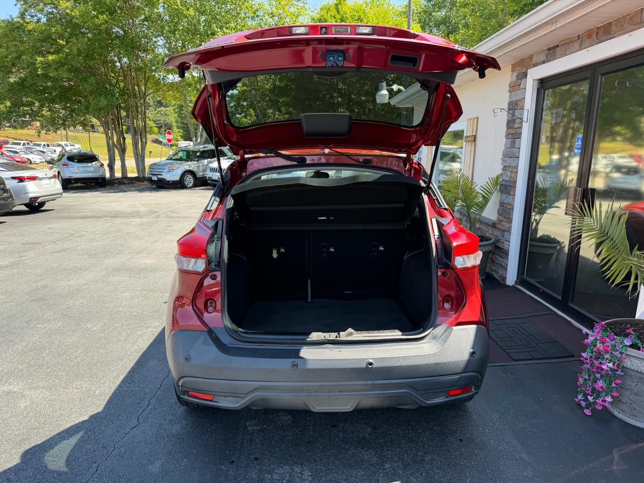 Nissan Kicks SV 2020