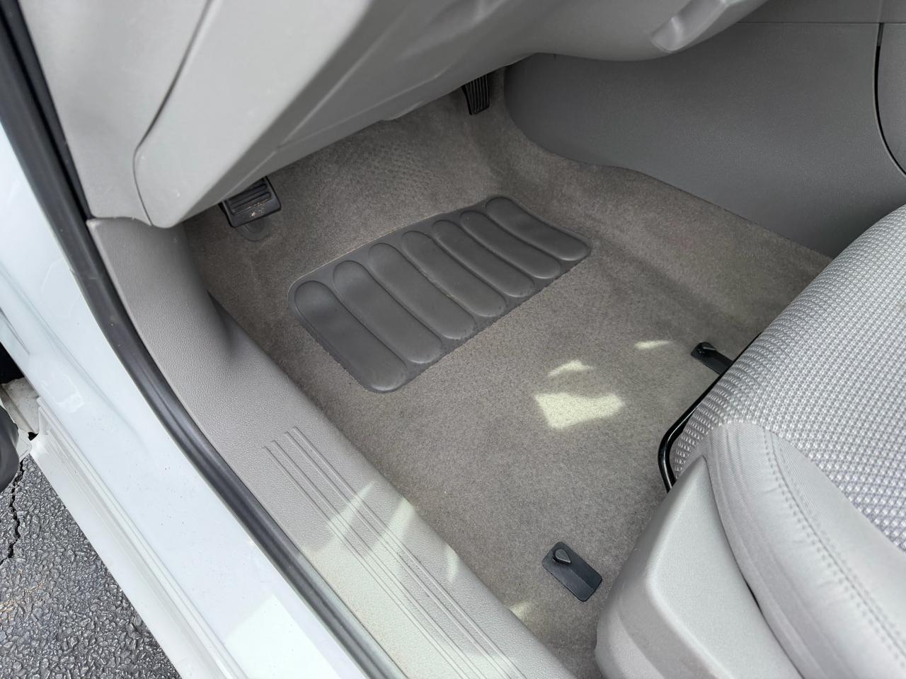 Chevrolet Malibu LS 2011