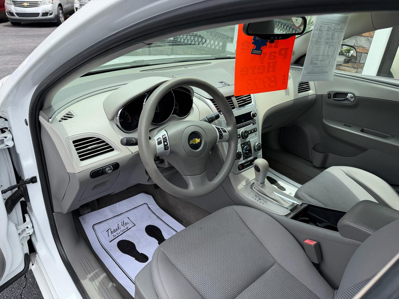 Chevrolet Malibu LS 2011