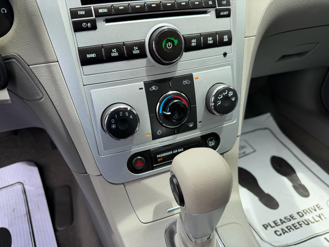Chevrolet Malibu LS 2011
