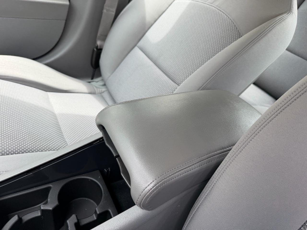 Chevrolet Malibu LS 2011