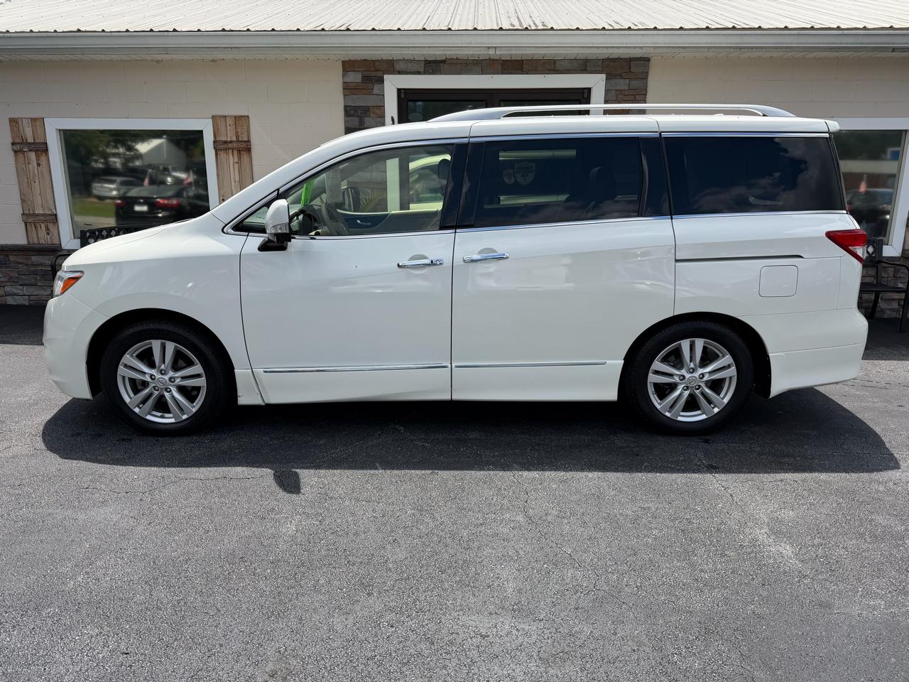 Nissan Quest Platinum 2015