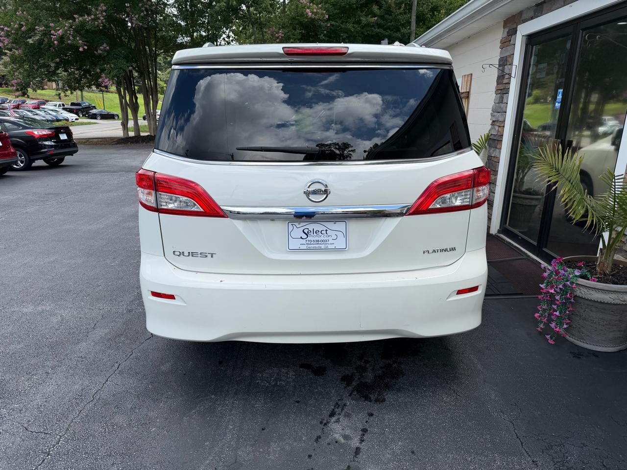 Nissan Quest Platinum 2015