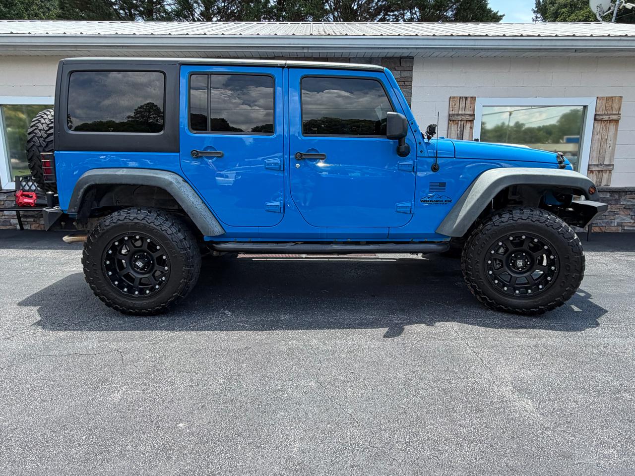 Jeep Wrangler Unlimited Sport 4WD 2011