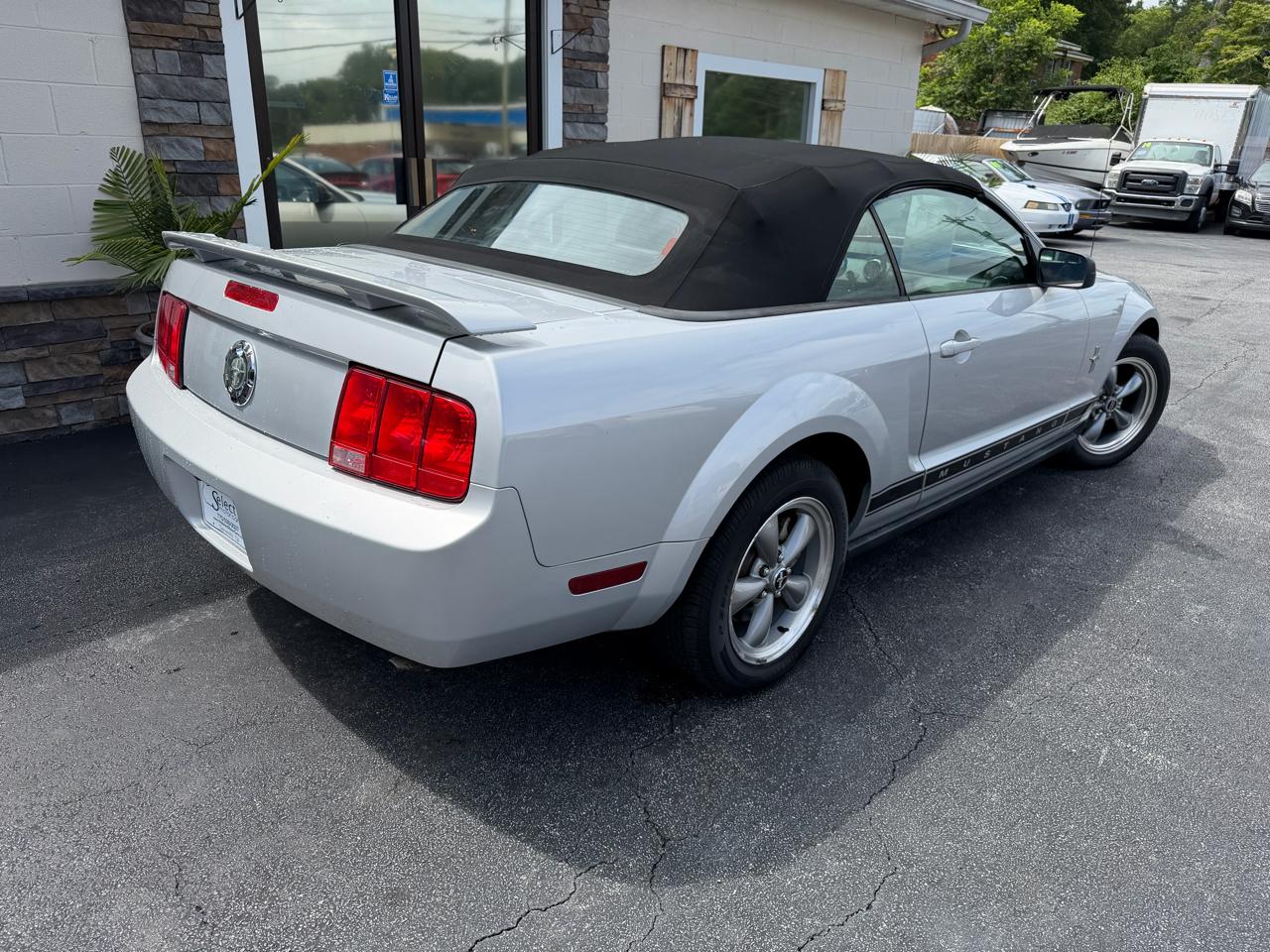 Ford Mustang V6 Premium Convertible 2006