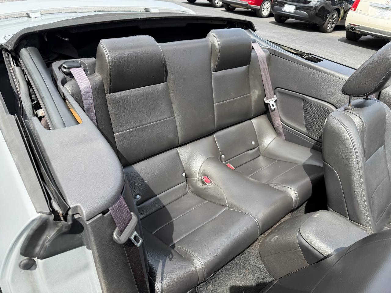 Ford Mustang V6 Premium Convertible 2006