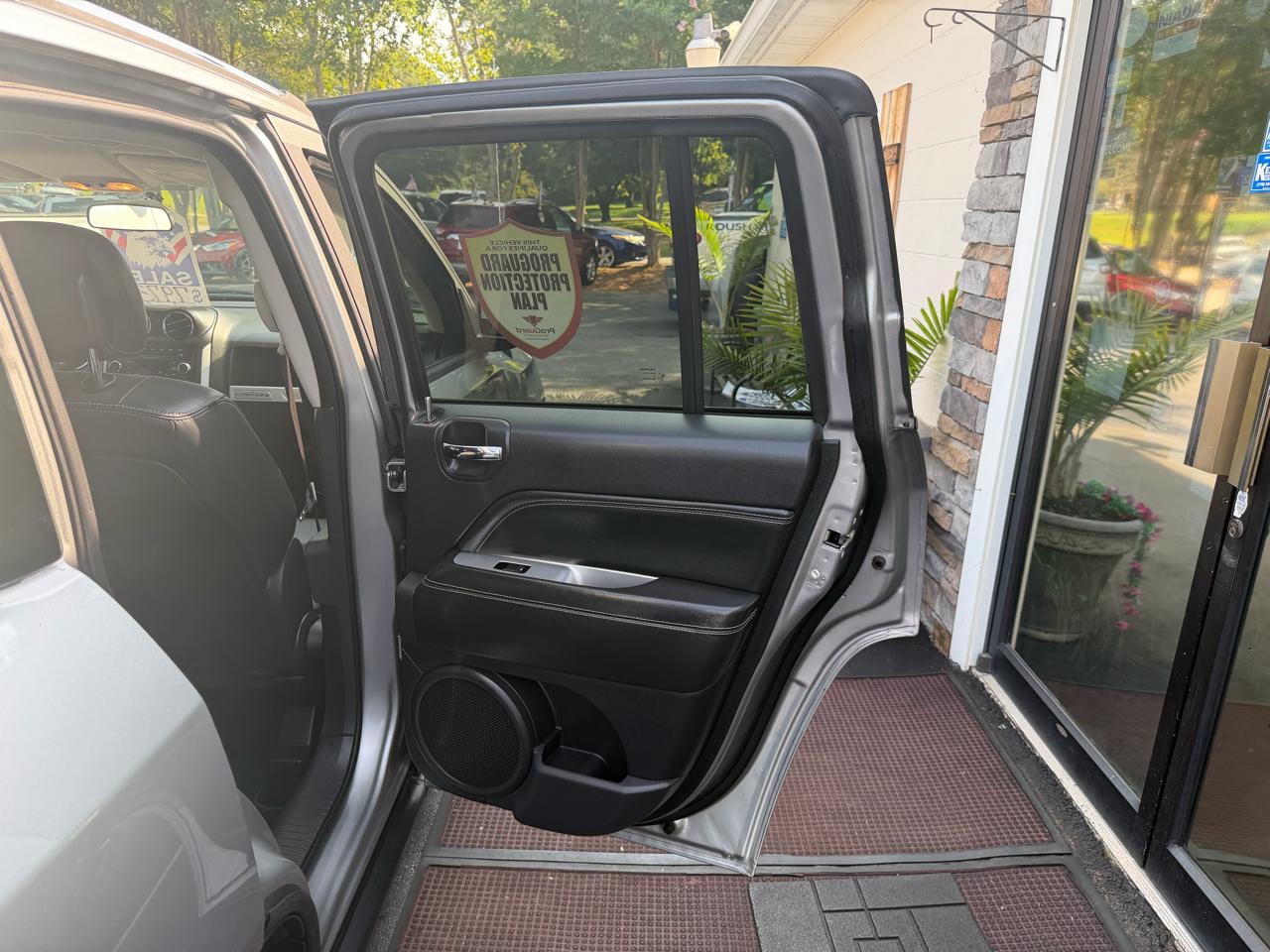 Jeep Compass Latitude FWD 2014