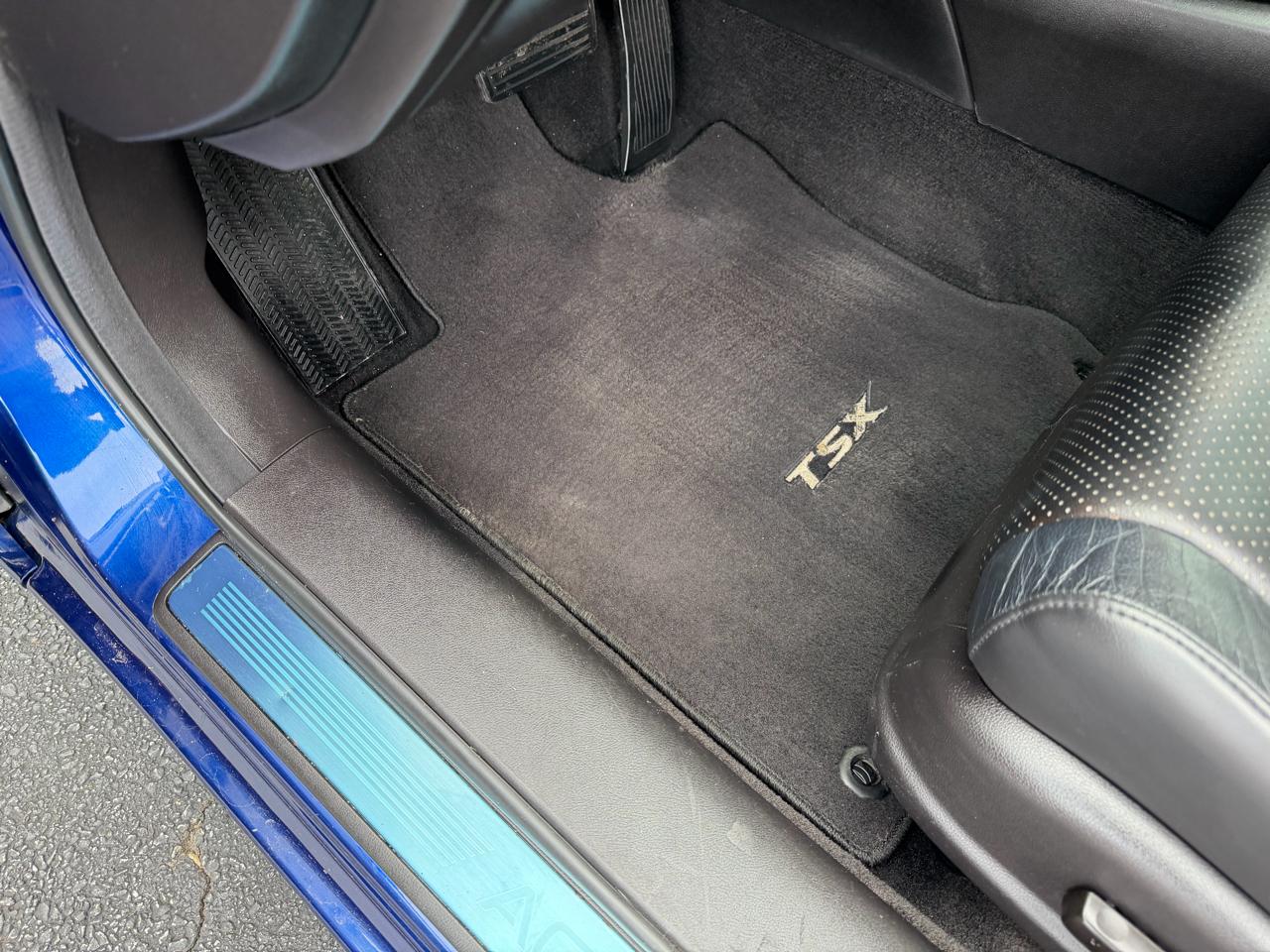 Acura TSX 5-speed AT 2010