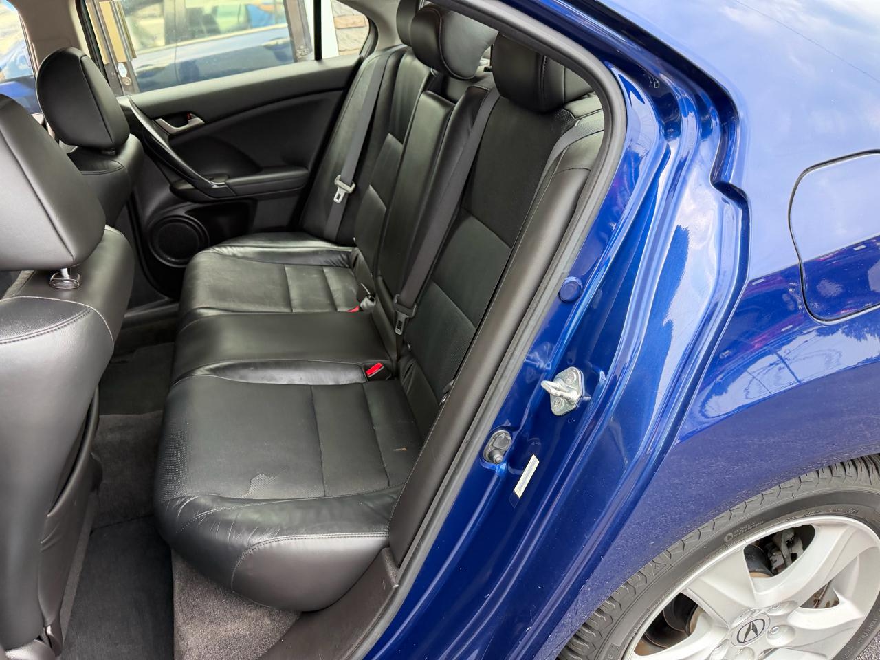 Acura TSX 5-speed AT 2010