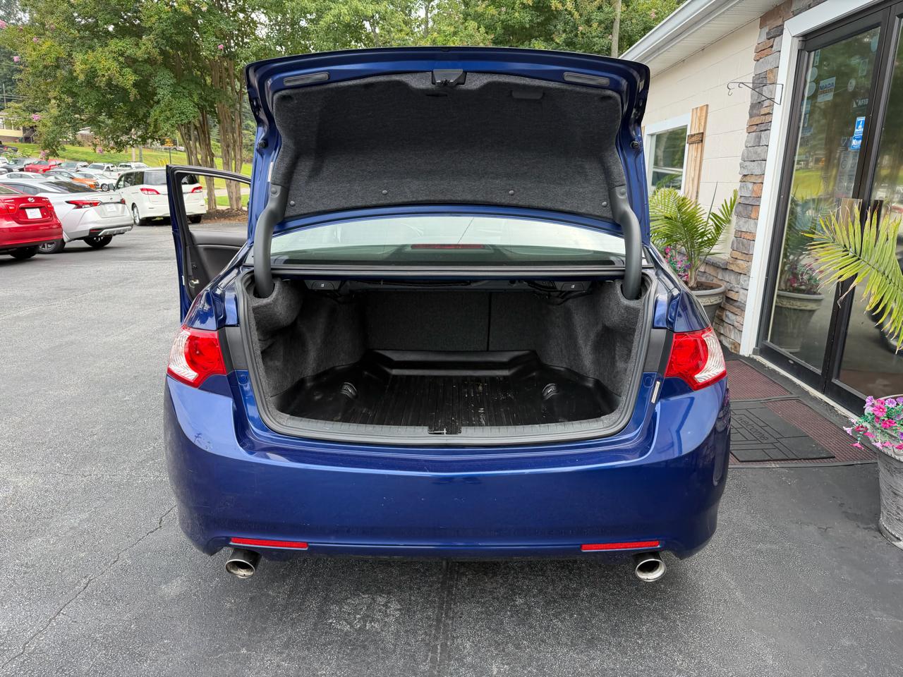 Acura TSX 5-speed AT 2010