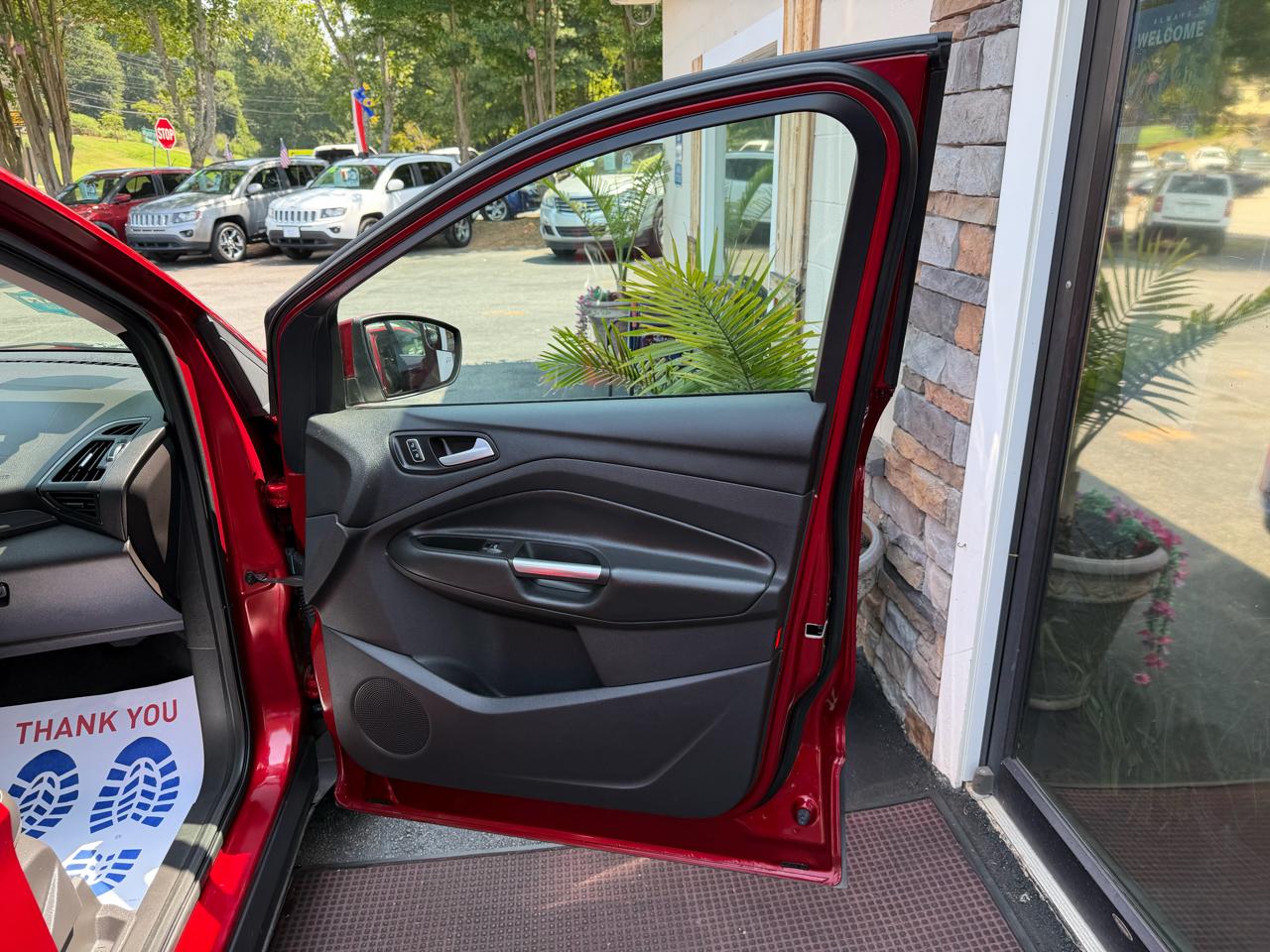 Ford Escape Titanium FWD 2014