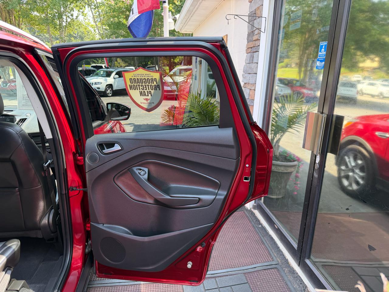 Ford Escape Titanium FWD 2014