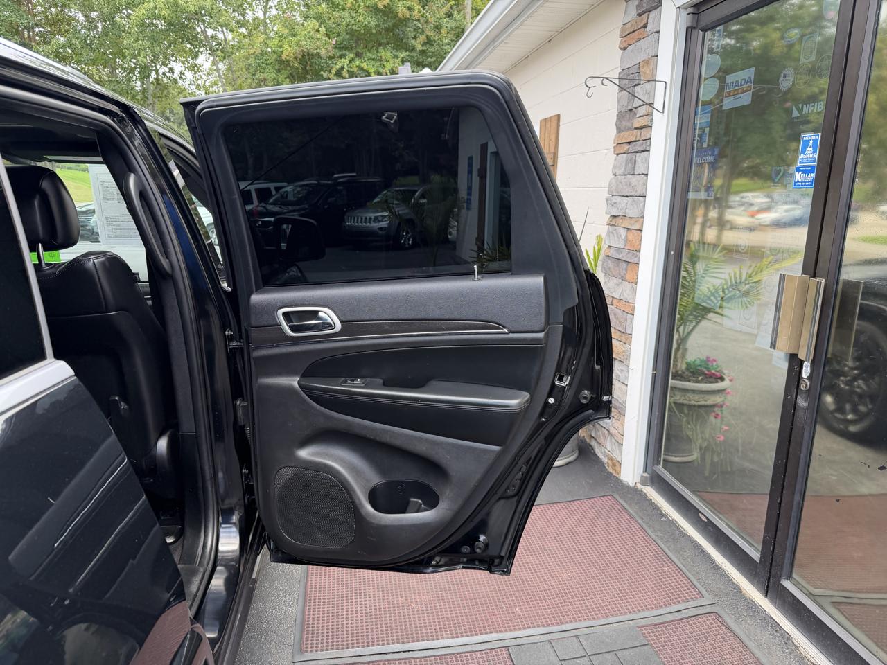 Jeep Grand Cherokee Limited 2WD 2018