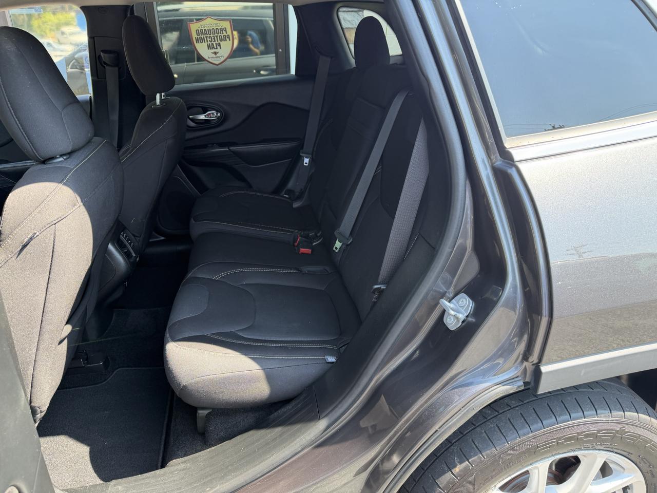 Jeep Cherokee Latitude FWD 2017