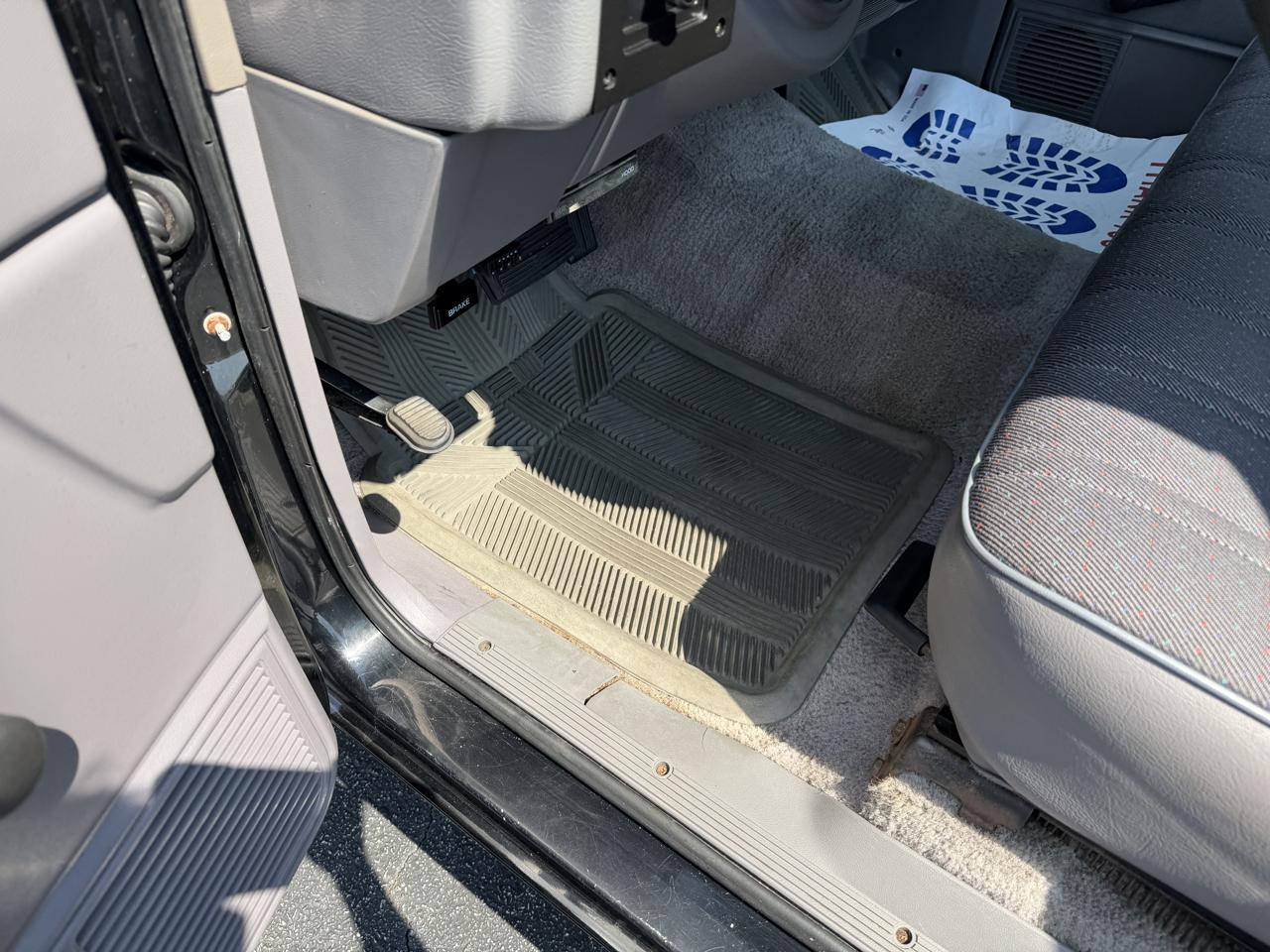 Dodge Dakota WS Reg. Cab 6.5-ft. Bed 2WD 1996
